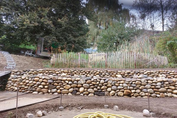 abgerundete-gartengestaltung-01A9BD1EE1-B35A-5966-88C4-F8FCACAA3AFB.jpg